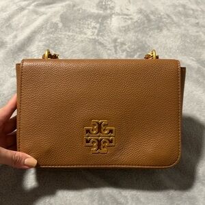 Tory Burch Leather Brown Britten Shoulder and crossbody convertible handbag